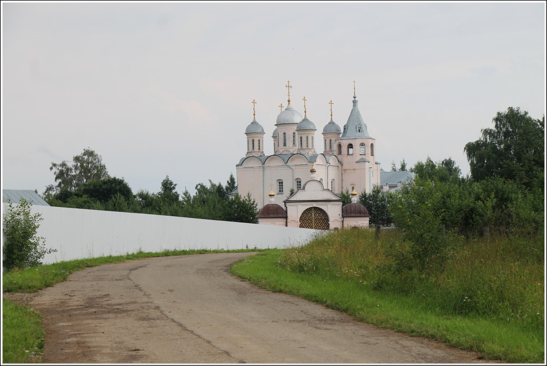 Успенский Паисиево-Галичский женский монастырь, Успенская Слобода (Галичский район, Костромская область). фасады