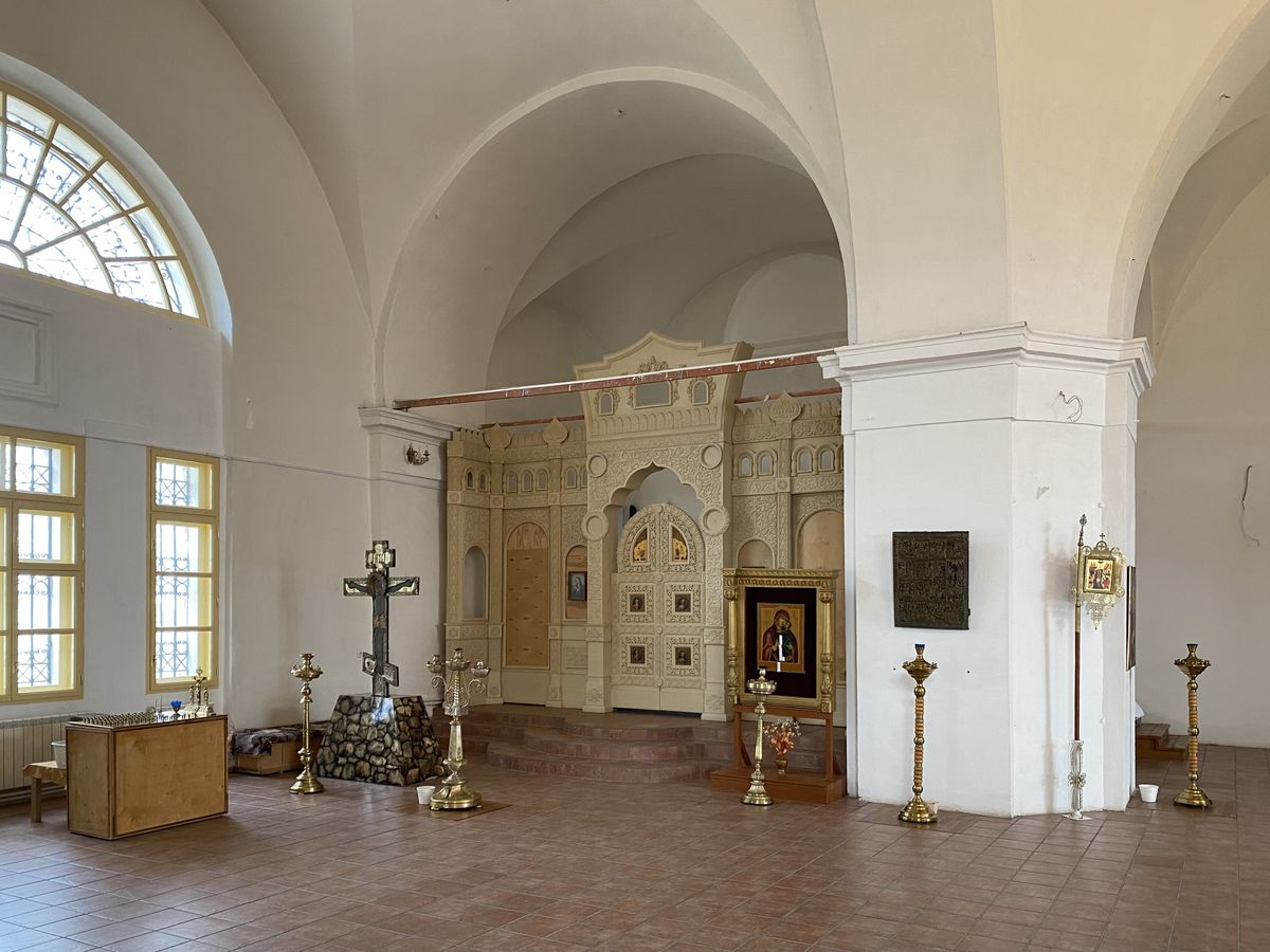 Северный придел в трапезной, интерьер и убранство. Церковь Владимирской иконы Божией Матери, Нерехта (Нерехтский район, Костромская область)