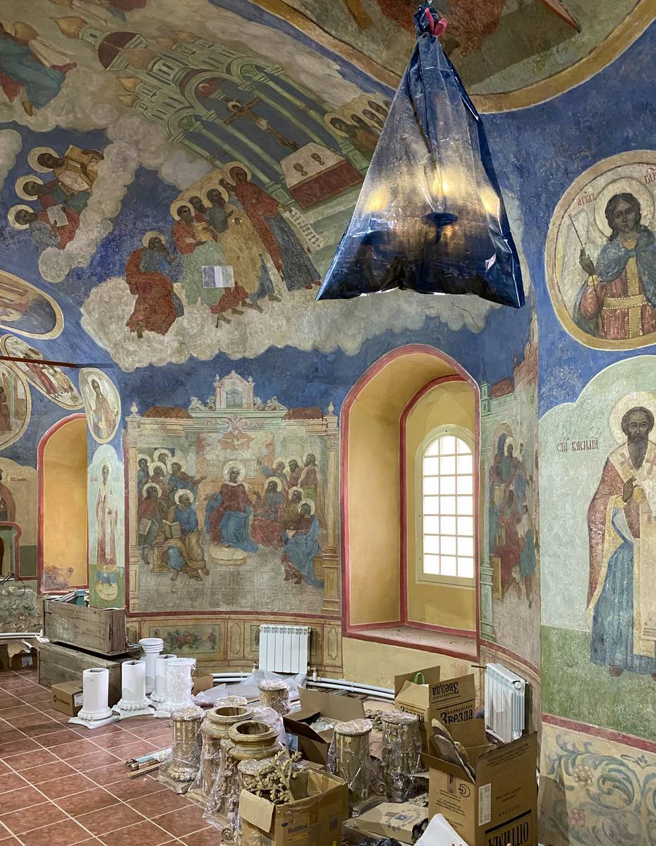 Роспись апсиды, интерьер и убранство. Церковь Владимирской иконы Божией Матери, Нерехта (Нерехтский район, Костромская область)