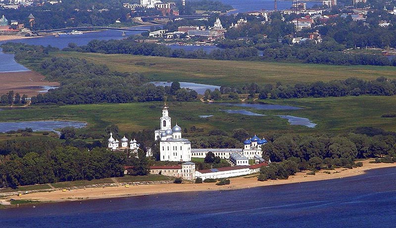 Юрьево. Юрьев мужской монастырь. общий вид в ландшафте, Снимок из самолета АН-2