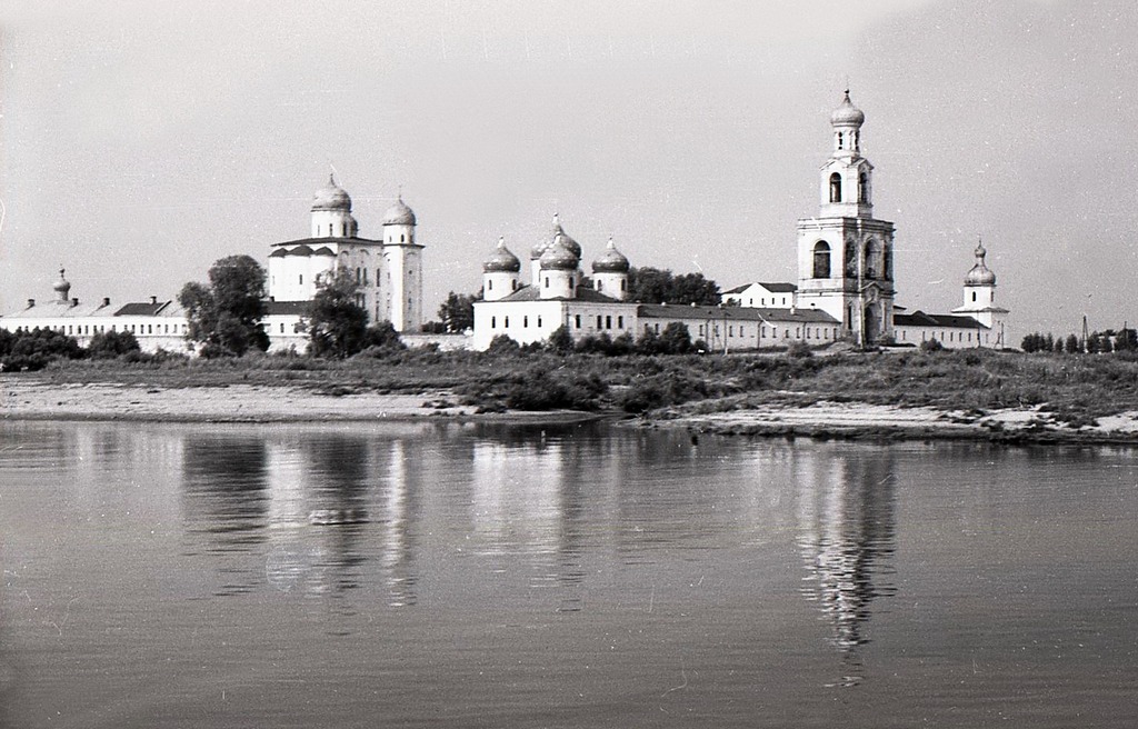 Юрьев мужской монастырь, Юрьево (Великий Новгород, город, Новгородская область). фасады, Юрьев монастырь.
