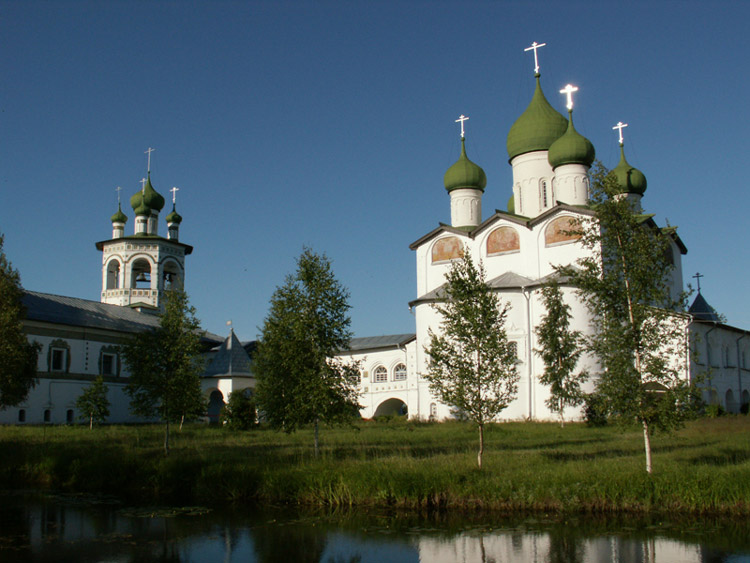 Николо-Вяжищский ставропигиальный женский монастырь, Вяжищи (Новгородский район, Новгородская область). фасады