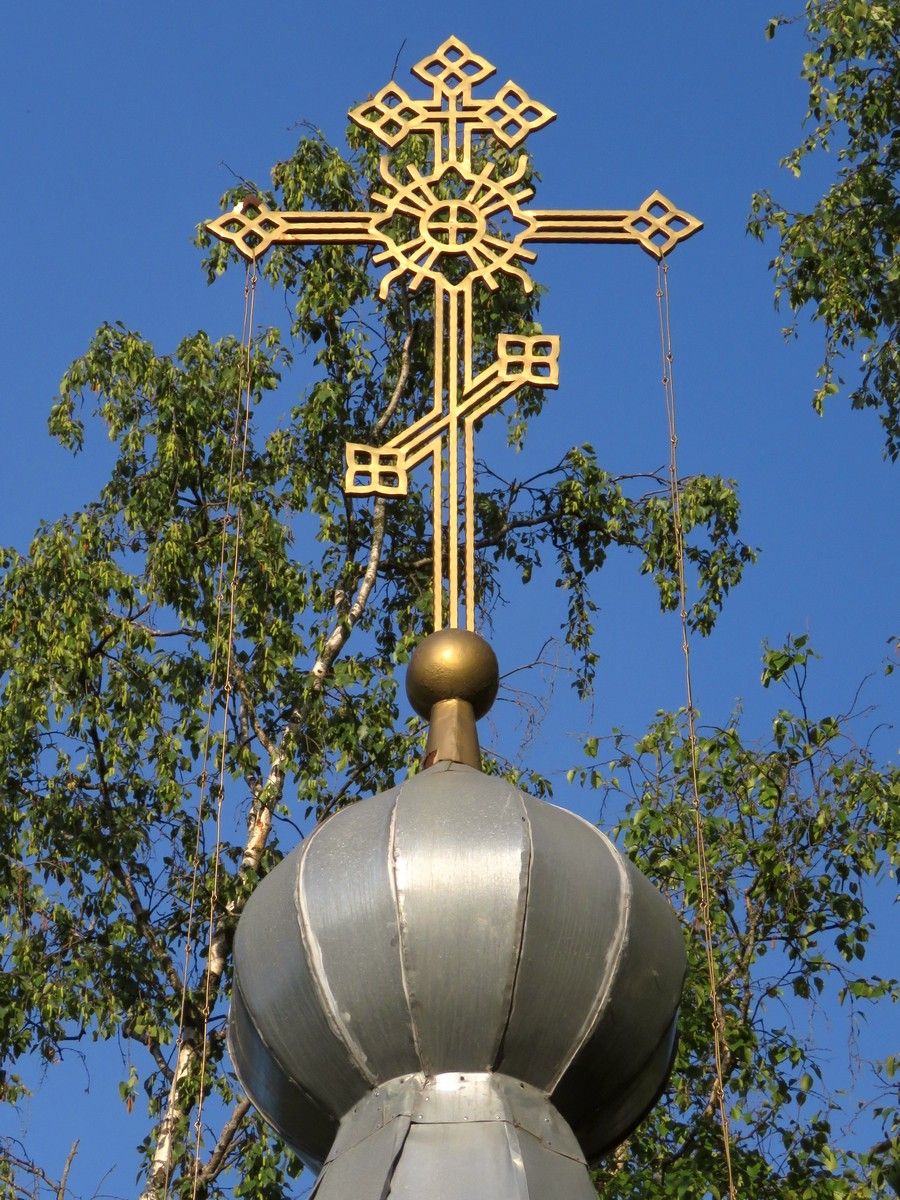 Великий Новгород. Зверин монастырь. архитектурные детали, Крест деревянной звонницы