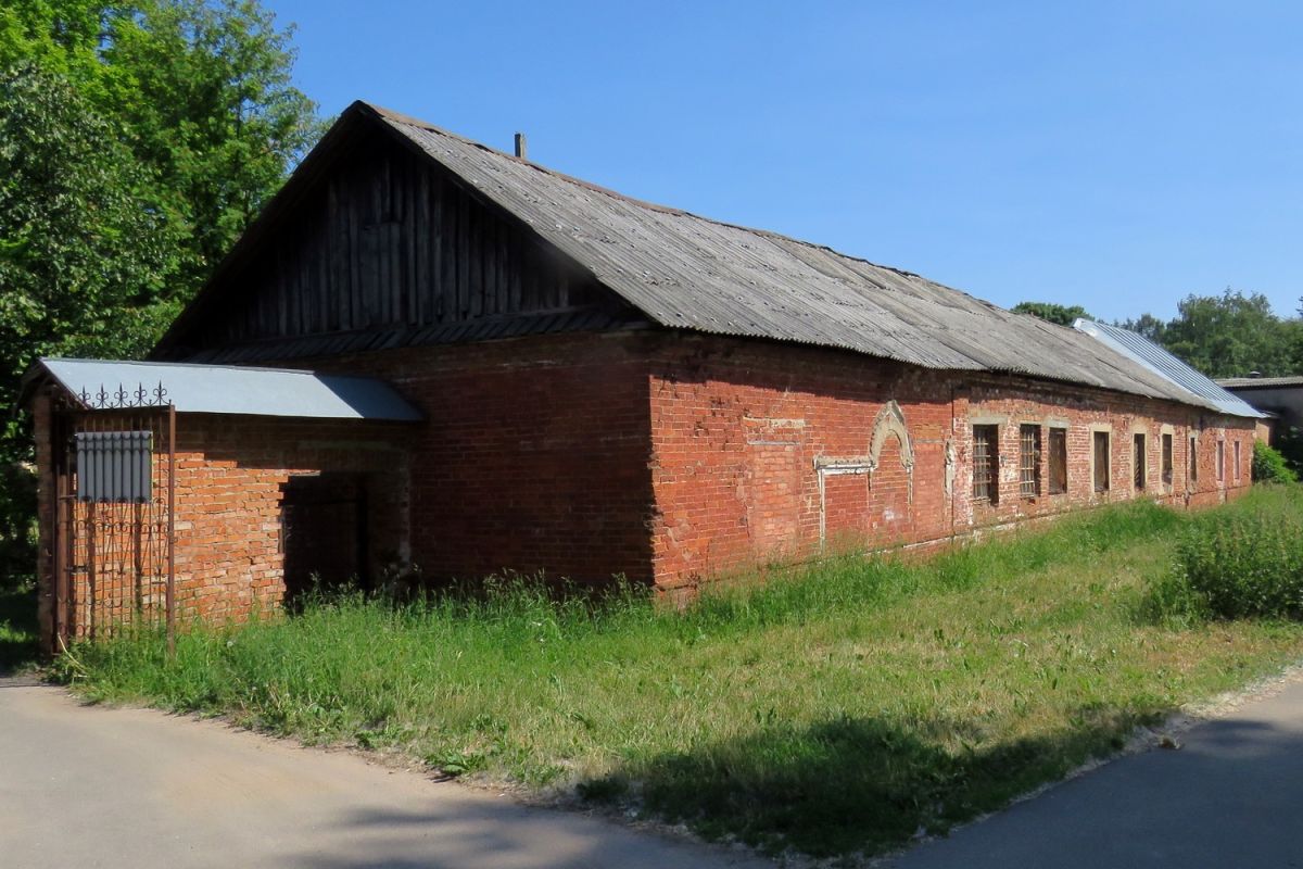 Десятинный монастырь, Великий Новгород (Великий Новгород, город, Новгородская область). дополнительная информация, Западный корпус