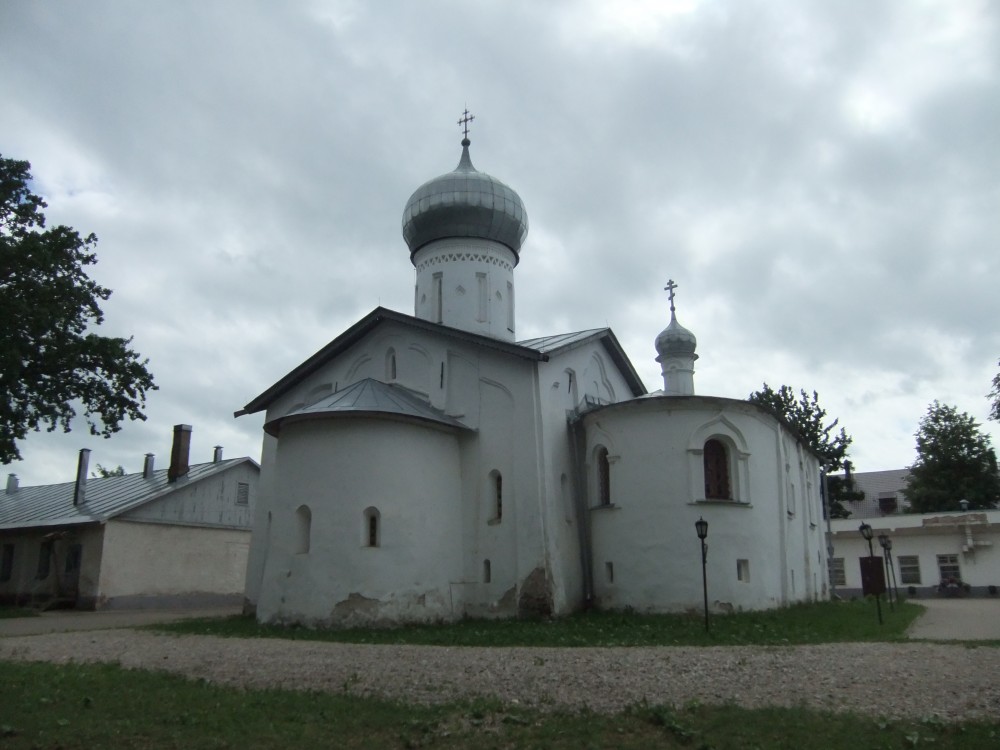 Великий Новгород. Церковь Николая Чудотворца бывш. Николо-Бельского монастыря (