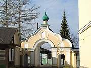 Осташков. Знаменский женский монастырь