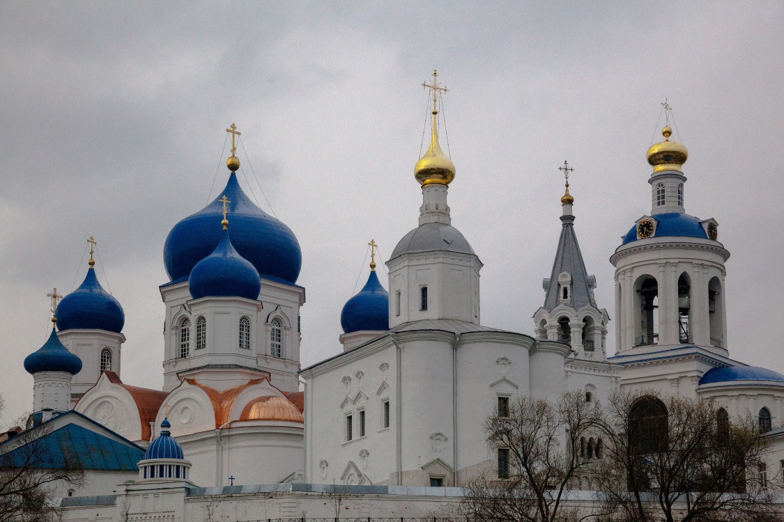 Боголюбово. Боголюбский женский монастырь. фасады