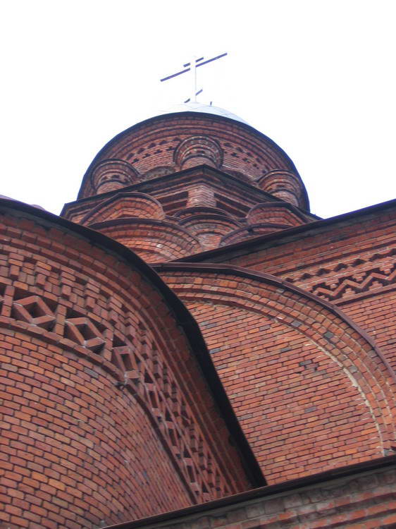 Владимир. Церковь Троицы Живоначальной (Красная). архитектурные детали