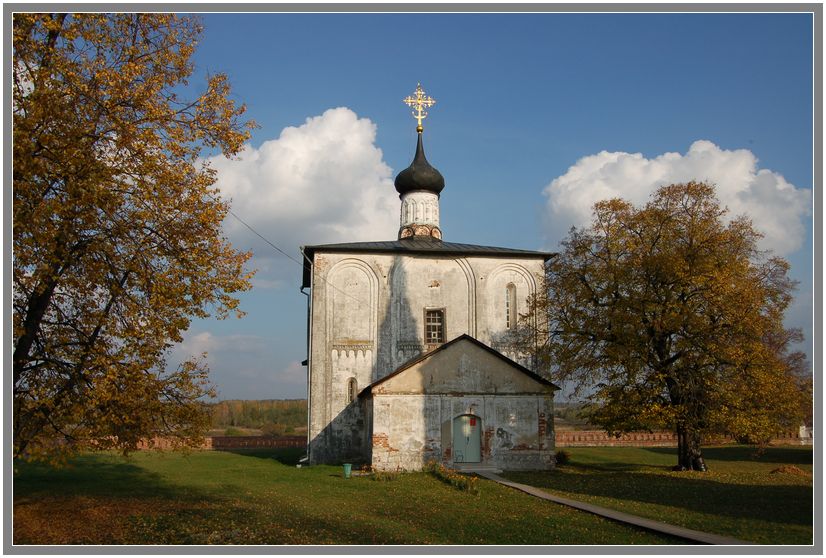 Кидекша. Борисоглебский монастырь. Церковь Бориса и Глеба. общий вид в ландшафте, 		      