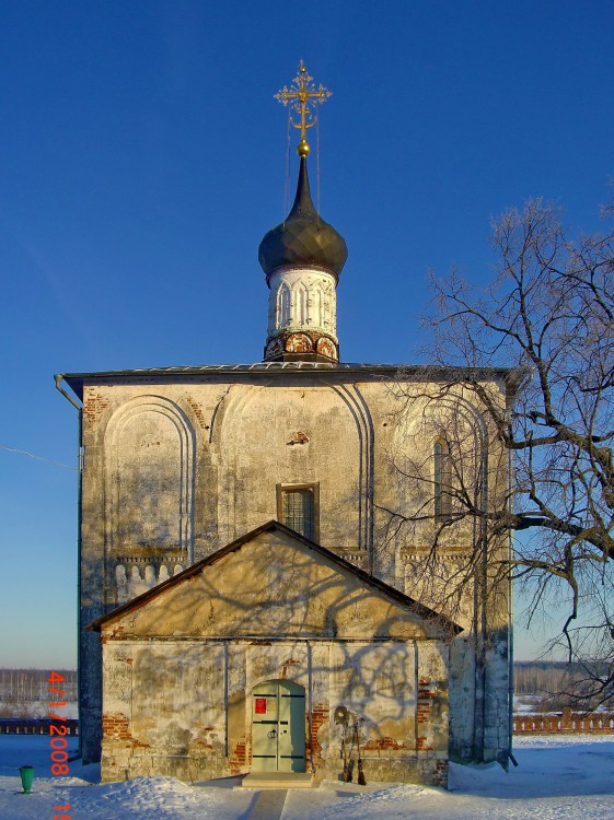 Кидекша. Борисоглебский монастырь. Церковь Бориса и Глеба. общий вид в ландшафте
