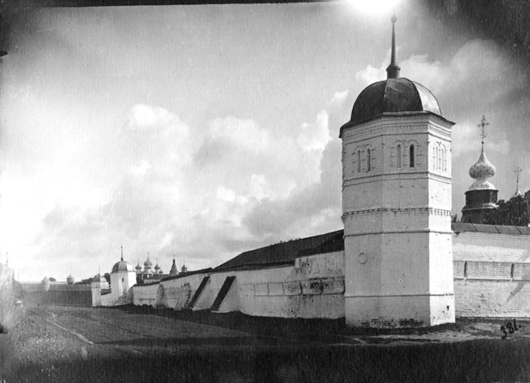 Покровский женский монастырь, Суздаль (Суздальский район, Владимирская область). архивная фотография, Фото  Сергея Александровича Орлова для Императорской Археологической комиссии. https://russiainphoto.ru/search/photo/?year_from=None&geohash=&bounds=&year_to=None&query=&index=4&page=3&page_size=10&author_ids=186