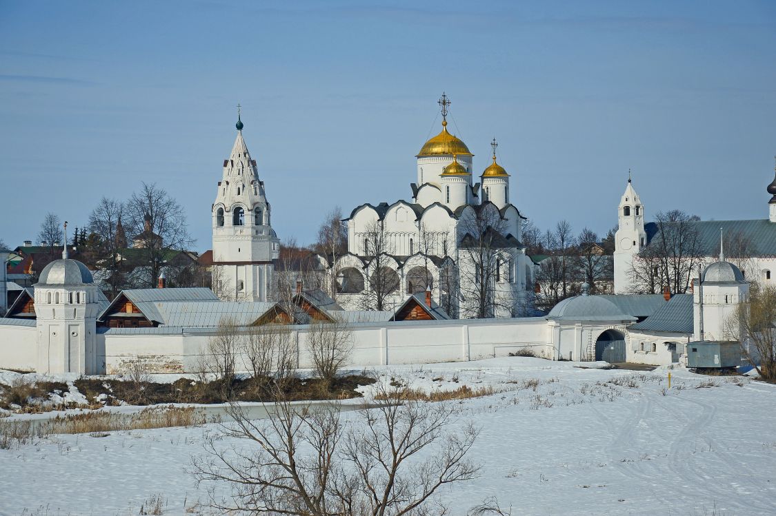 Суздаль. Покровский женский монастырь. художественные фотографии