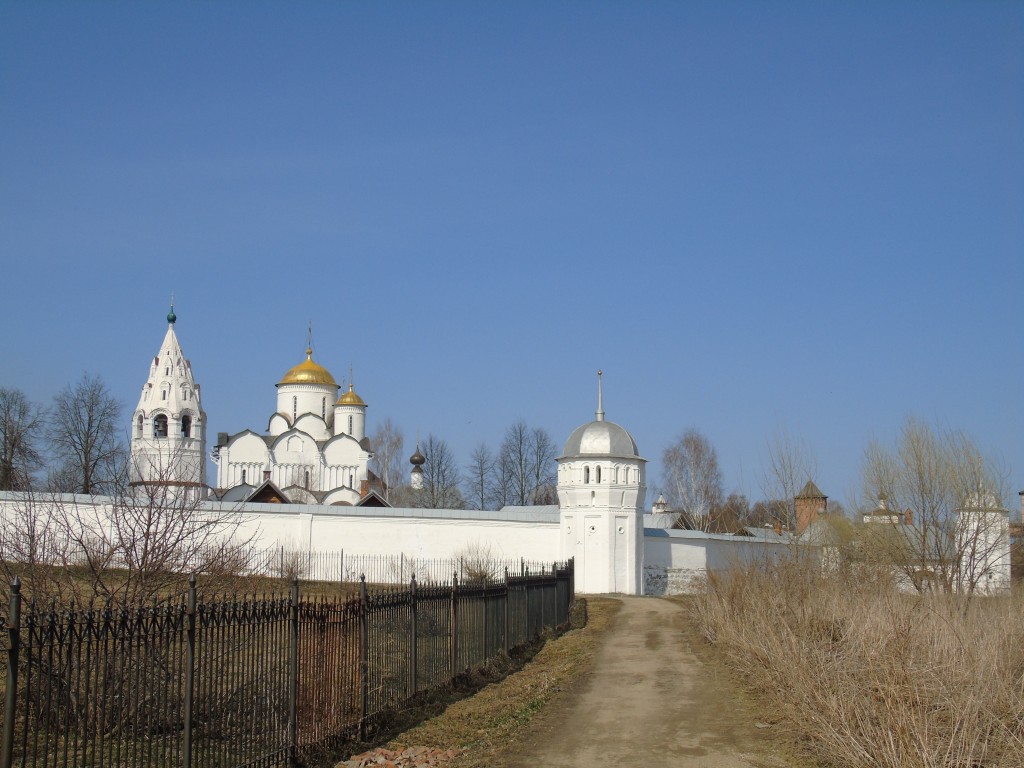 Суздаль. Покровский женский монастырь. фасады
