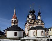 Суздаль. Храмовый комплекс. Церкви Лазаря Четверодневного и Антипы Пергамского Суздаль. Храмовый комплекс. Церкви Лазаря Четверодневного и Антипы Пергамского