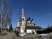 Суздаль. Храмовый комплекс. Церкви Лазаря Четверодневного и Антипы Пергамского Суздаль. Храмовый комплекс. Церкви Лазаря Четверодневного и Антипы Пергамского