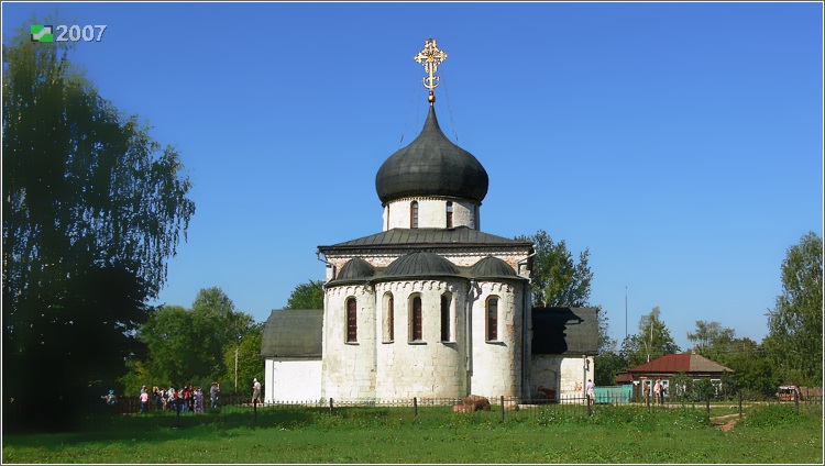 Собор Георгия Победоносца, Юрьев-Польский (Юрьев-Польский район, Владимирская область). фасады, Общий вид собора с востока		      