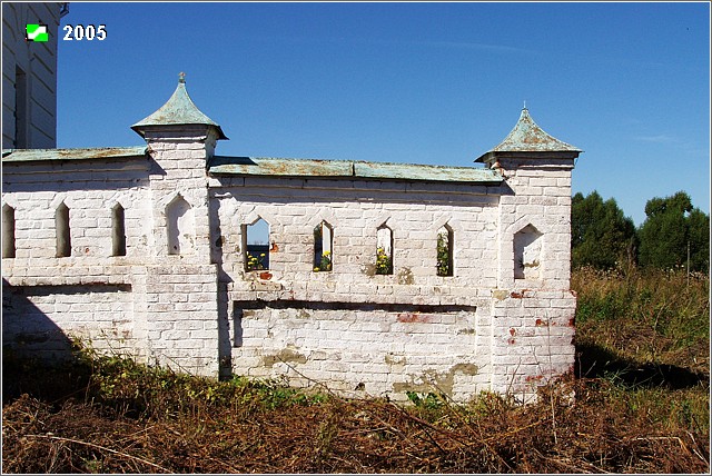 Новое. Никольский женский монастырь. дополнительная информация, Юго-восточный угол ограды монастыря
