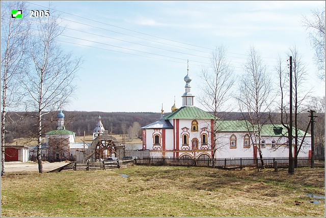 Небылое. Успенский Косьмин мужской монастырь. фасады, Общий вид монастыря с севера