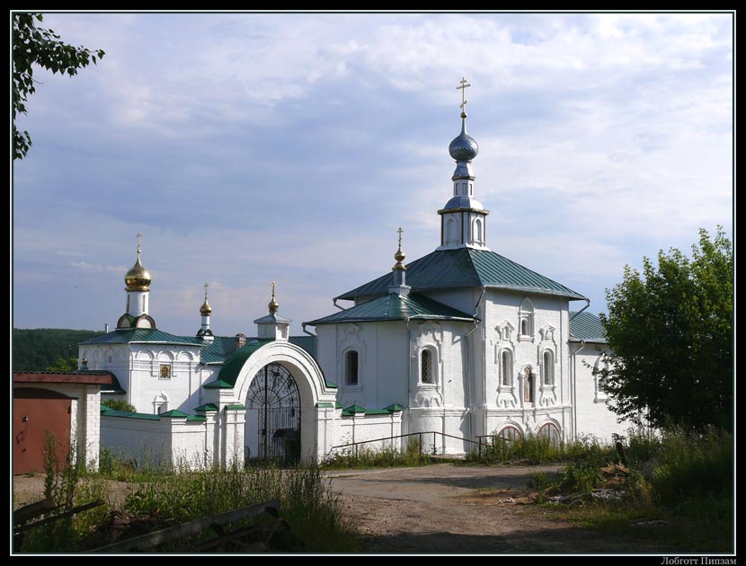 Небылое. Успенский Косьмин мужской монастырь. фасады