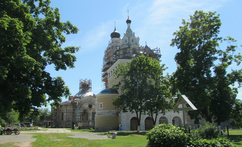Киржач. Благовещенский женский монастырь. фасады
