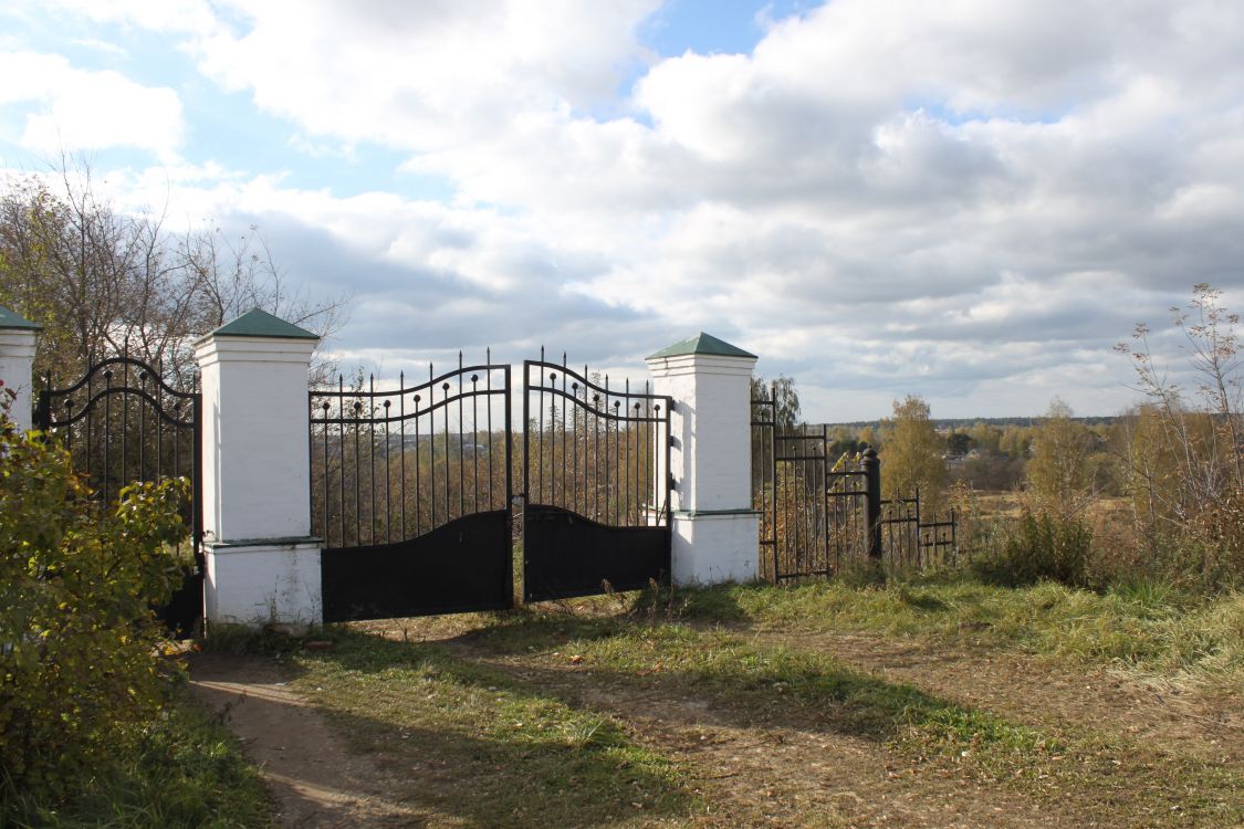 Благовещенский женский монастырь, Киржач (Киржачский район, Владимирская область). дополнительная информация, Ворота ограды