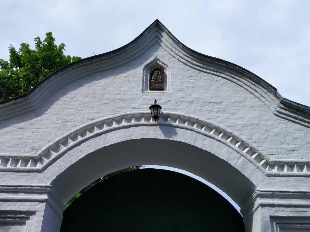 Киржач. Благовещенский женский монастырь. дополнительная информация, монастырские ворота