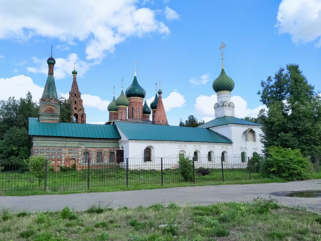 Храмовый комплекс церкви Николы Мокрого, Ярославль (Ярославль, город, Ярославская область). фасады
