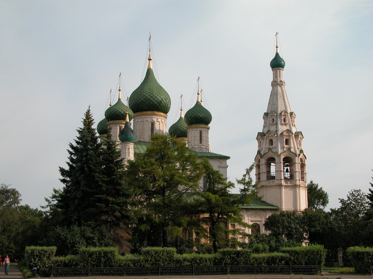 Ярославль. Церковь Илии Пророка. фасады