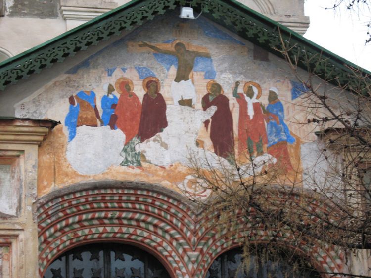 Церковь Илии Пророка, Ярославль (Ярославль, город, Ярославская область). архитектурные детали, Фрески над главным входом