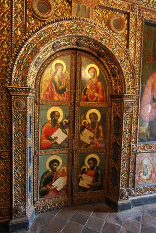 Церковь Илии Пророка, Ярославль (Ярославль, город, Ярославская область). интерьер и убранство