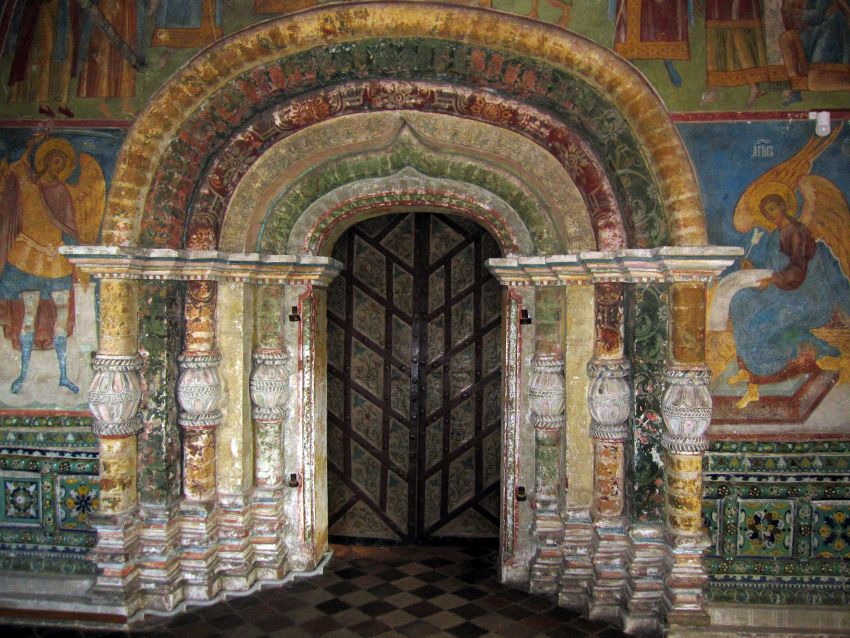 Церковь Илии Пророка, Ярославль (Ярославль, город, Ярославская область). интерьер и убранство, Ярославль. Церковь Илии Пророка