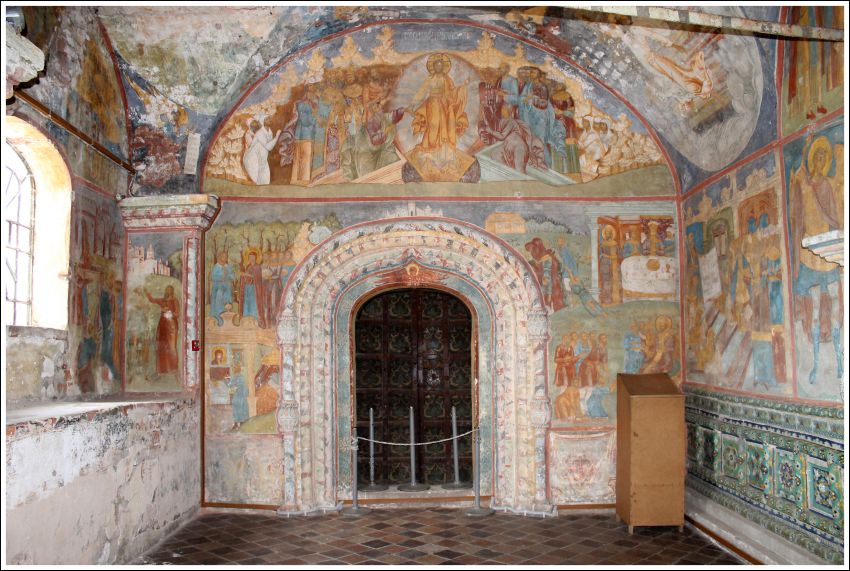 Церковь Илии Пророка, Ярославль (Ярославль, город, Ярославская область). интерьер и убранство