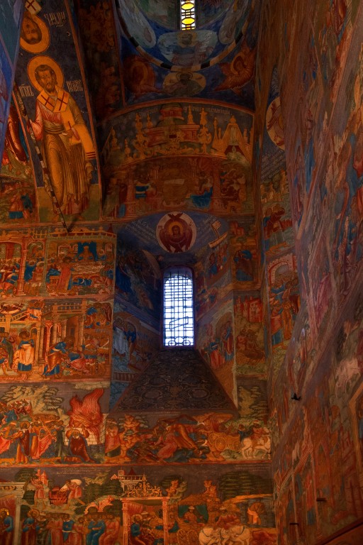Церковь Илии Пророка, Ярославль (Ярославль, город, Ярославская область). интерьер и убранство