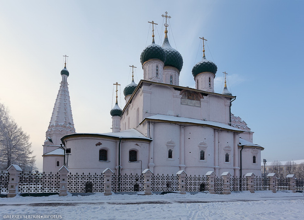 Ярославль. Церковь Илии Пророка. фасады