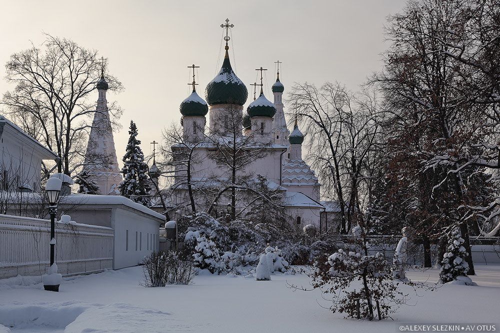 Ярославль. Церковь Илии Пророка. фасады