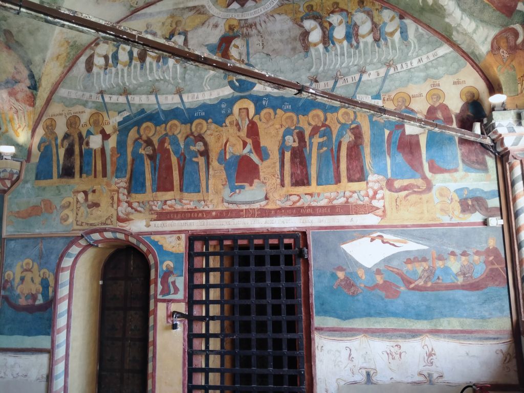 Церковь Илии Пророка, Ярославль (Ярославль, город, Ярославская область). интерьер и убранство