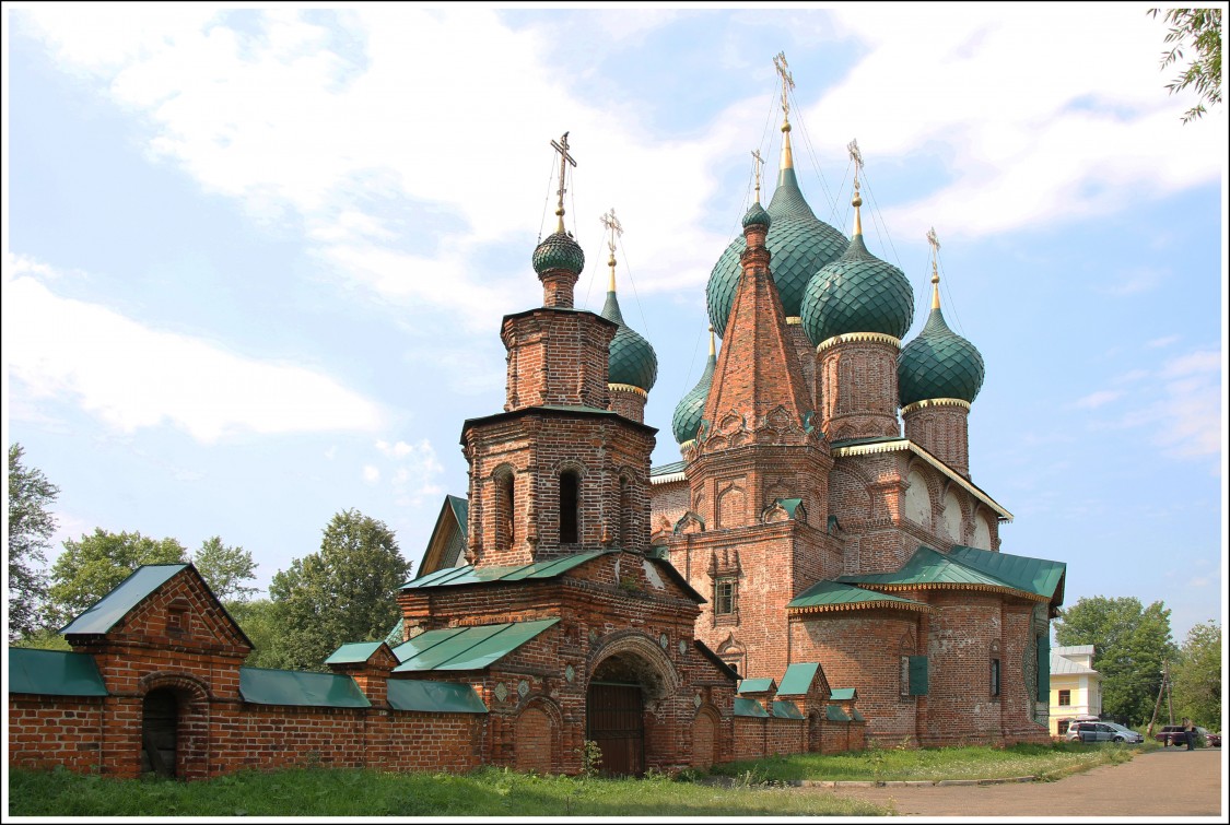 Храмовый комплекс в Коровниках, Ярославль (Ярославль, город, Ярославская область). фасады