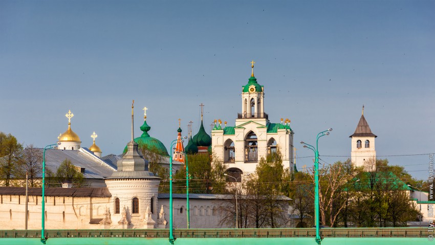 Ярославль. Спасо-Преображенский монастырь. фасады