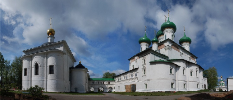 Введенский Толгский женский монастырь, Толга (Ярославль, город, Ярославская область). фасады, Центральная часть комплекса Введенского Толгского монастыря