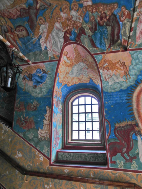 Толга. Введенский Толгский женский монастырь. интерьер и убранство
