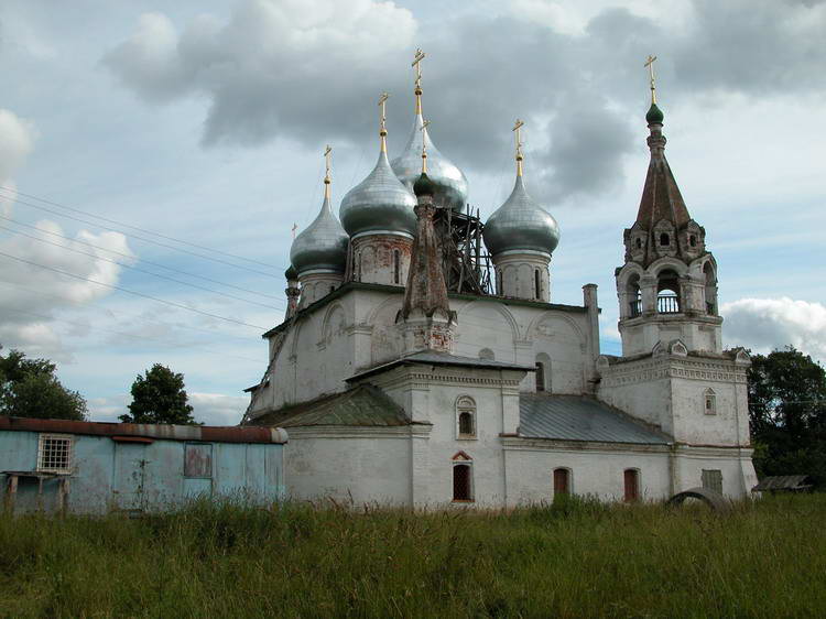 Собор Воздвижения Креста Господня, Тутаев (Тутаевский район, Ярославская область). фасады