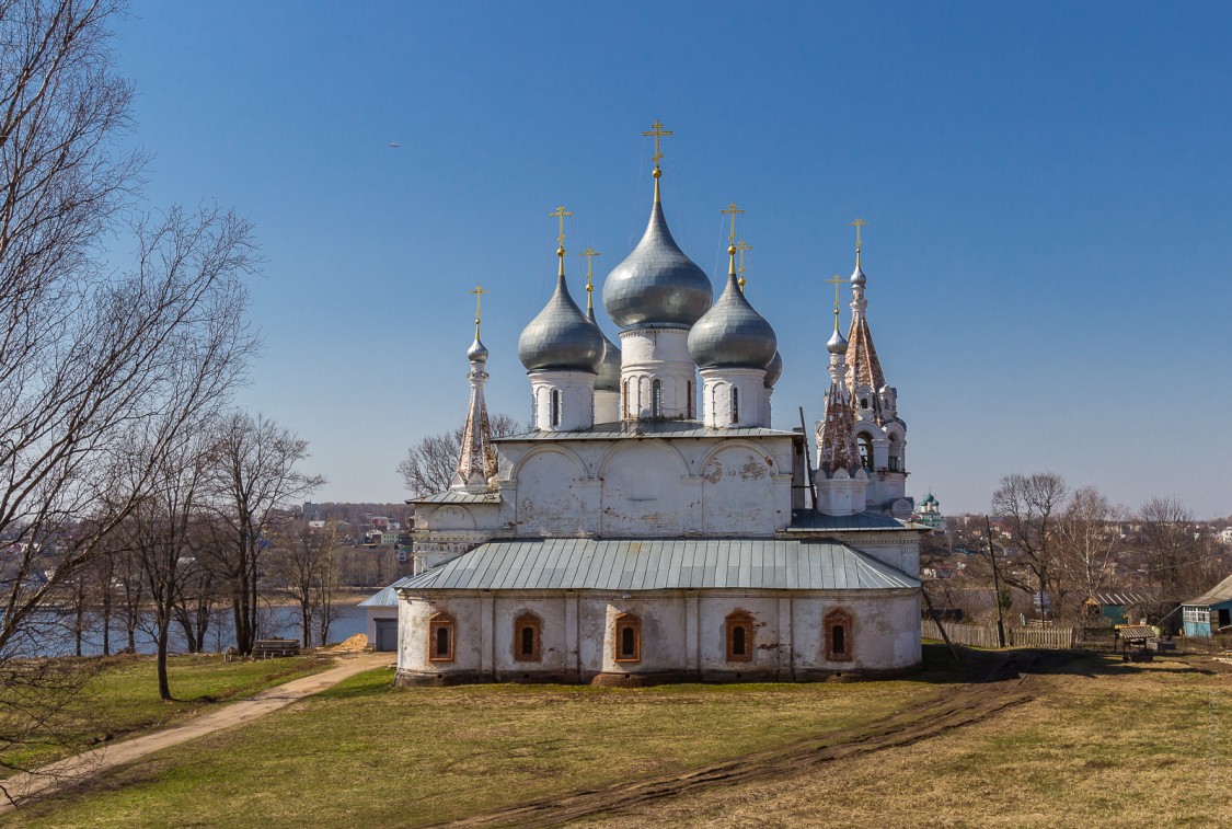 Крестовоздвиженский собор Тутаев