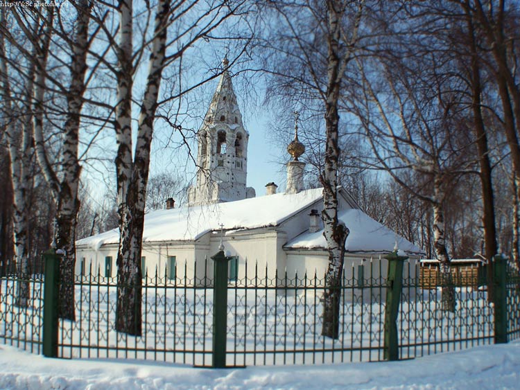 Тутаев. Церковь Покрова Пресвятой Богородицы. общий вид в ландшафте