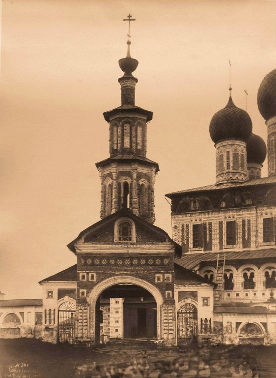 Собор Воскресения Христова, Тутаев (Тутаевский район, Ярославская область). архивная фотография, Фото с сайта http://andcvet.narod.ru