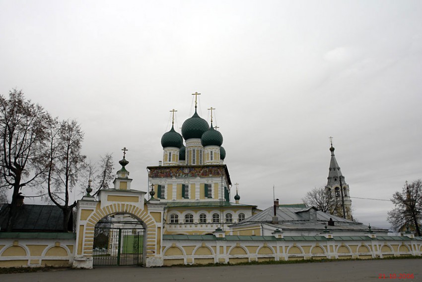 Тутаев. Собор Воскресения Христова. фасады