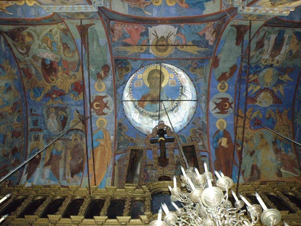 Собор Воскресения Христова, Тутаев (Тутаевский район, Ярославская область). интерьер и убранство