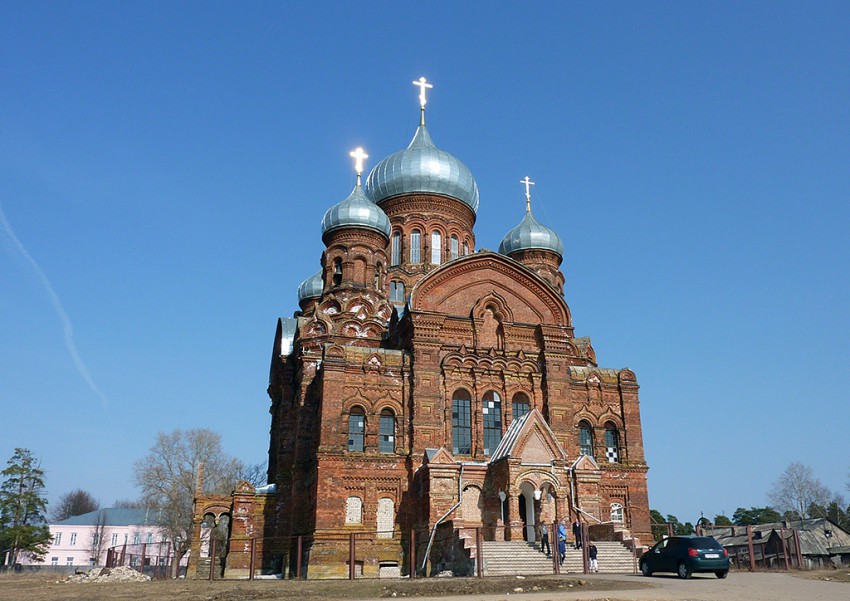 Казанский Даниловский женский монастырь. Собор Казанской иконы Божией Матери, Горушка (Даниловский район, Ярославская область). фасады