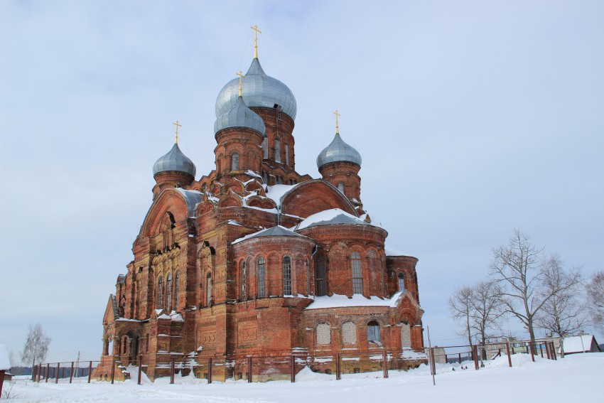 Казанский Даниловский женский монастырь. Собор Казанской иконы Божией Матери, Горушка (Даниловский район, Ярославская область). фасады