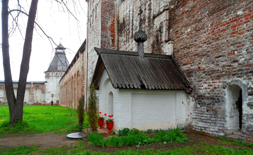 Борисоглебский монастырь, Борисоглебский (Борисоглебский район, Ярославская область). дополнительная информация, келья преподобного Иринарха