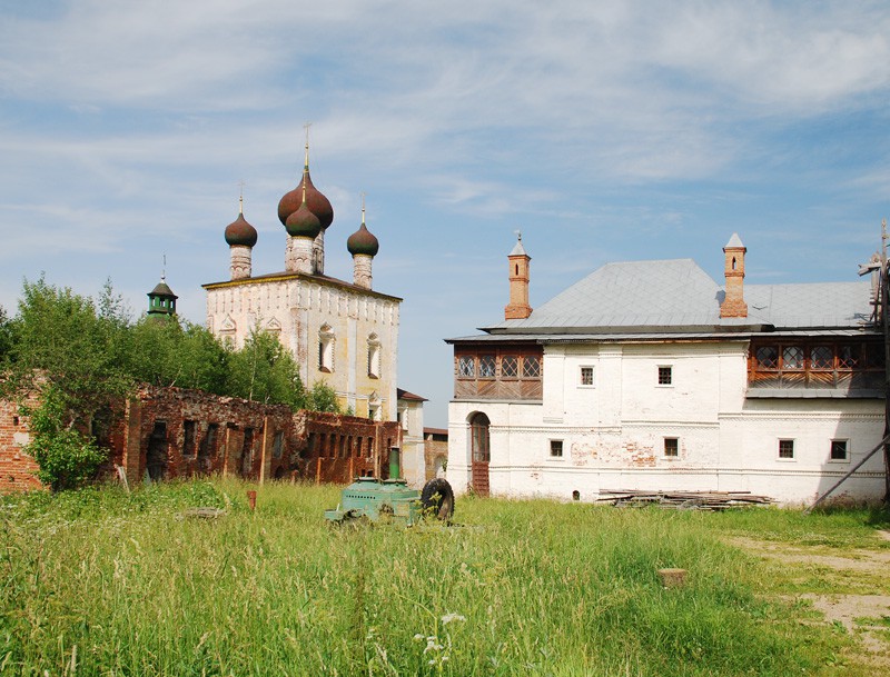 Борисоглебский. Борисоглебский монастырь. фасады